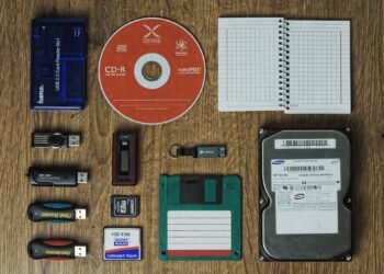 Computer Data Storage Devices